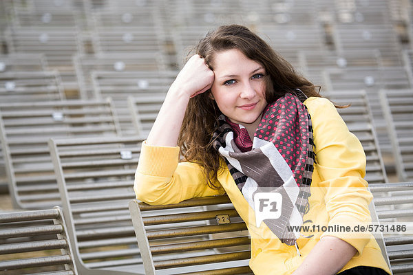 Young girl  outdoor portrait