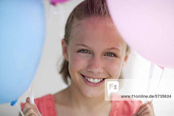 Mädchen mit Luftballons  Portrait