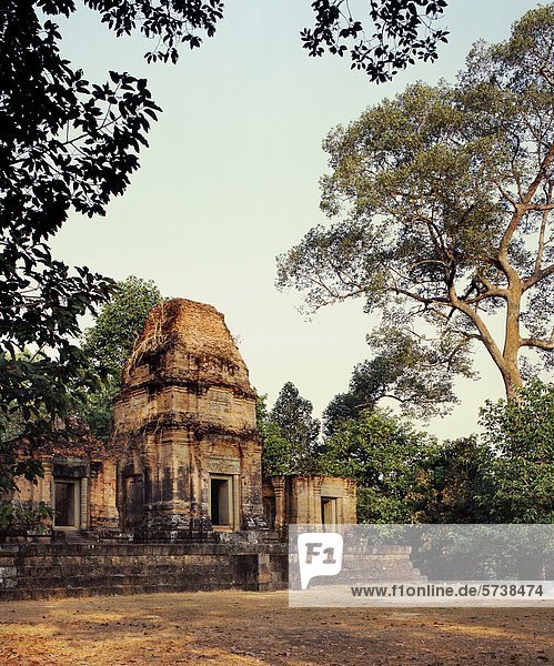 Kambodscha  Angkor  Prasat Bei Tempel