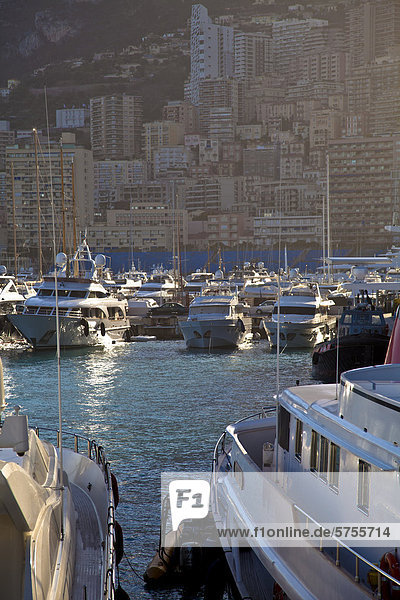 Port Hercule in La Condamine  Fürstentum Monaco  Europa