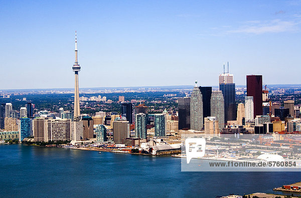 Toronto Skyline mit CN Tower  Toronto  Ontario  Kanada