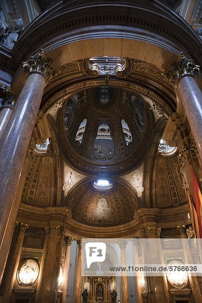Kuppel  Basilika unserer lieben Frau von der Säule  Zaragoza  Spanien  Europa