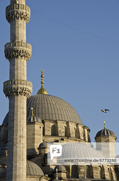 Yeni Camii  die neue Moschee oder die Valide Sultan-Moschee befindet sich in der Eminönü Bezirk von Istanbul  Türkei