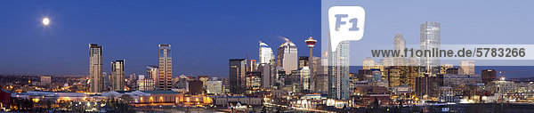 Neue Skyline mit der Bow-Neubau  Calgary  Alberta  Kanada