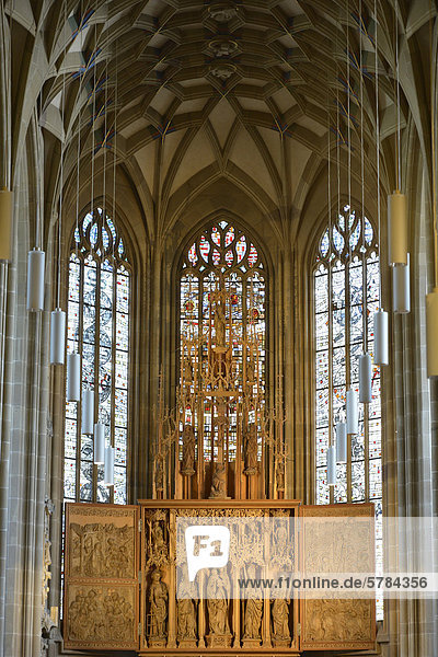 Über 500 Jahre alter Hochaltar  Marienaltar von Hans Seyfer  Spätgotik  Chor  Evangelische Kilianskirche  Heilbronn  gotische Hallenkirche  Baden-Württemberg  Deutschland  Europa