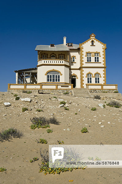 Manager Wohnhaus Vernichtung Namibia Afrika Kolmanskop Bergwerk Grube Gruben