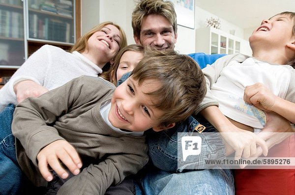 Menschlicher Vater , 3 , Mutter - Mensch