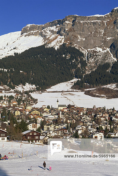 Das Skigebiet Flims im Winter mit Schnee auf dem Boden in der Region Graubünden Schweiz  Europa