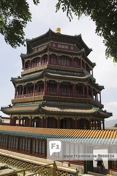 Tower of Buddhist Incense on Longevity Hill  Yihe Yuan (The Summer Palace)  UNESCO World Heritage Site  Beijing  China  Asia