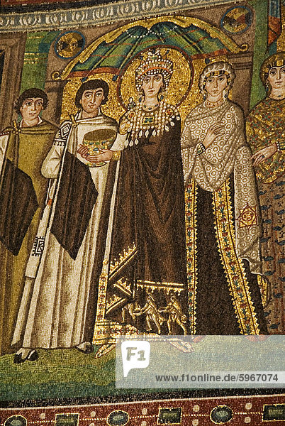 Innere der Basilika San Vitale  Ravenna  UNESCO-Weltkulturerbe  Emilia-Romagna  Italien  Europa