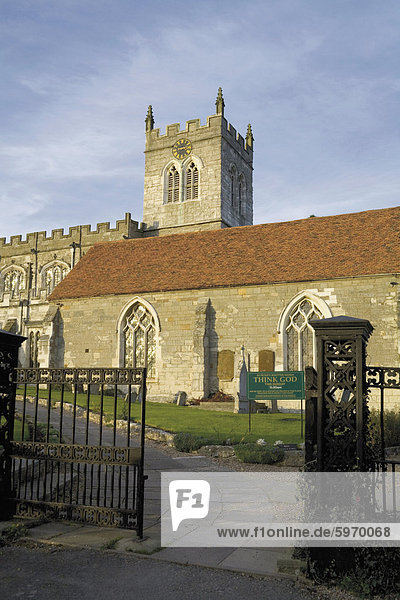 Achten Jahrhundert Sächsische Kirche St. Peter  Wootton Wawen (Wooten Wawen)  die älteste Kirche in der County  Warwickshire  England  Vereinigtes Königreich  Europa