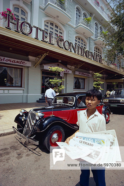 Hotel Continental and newsboy  Saigon  Vietnam  Indochina  Southeast Asia  Asia