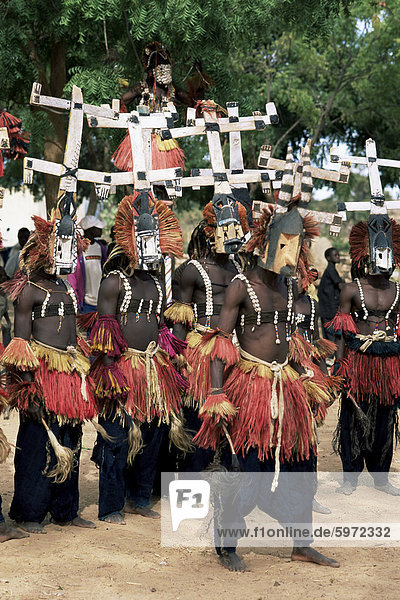 Maskierte Tänzer  Sangha  Dogon Gebiet  Mali  Afrika