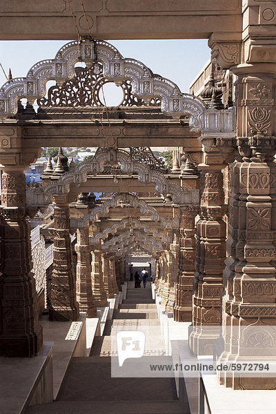 Herrliche Jain Tempel erbaut im 10. Jahrhundert  Mahavira  gewidmet Osiyan  Rajasthan  Indien  Asien