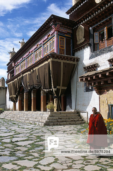 Tibetische Kloster außerhalb Garze  Provinz Sichuan  China  Asien