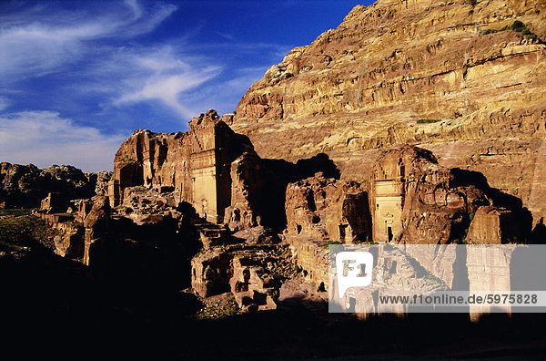 Grab Fassaden  Petra  UNESCO World Heritage Site  Jordanien  Naher Osten