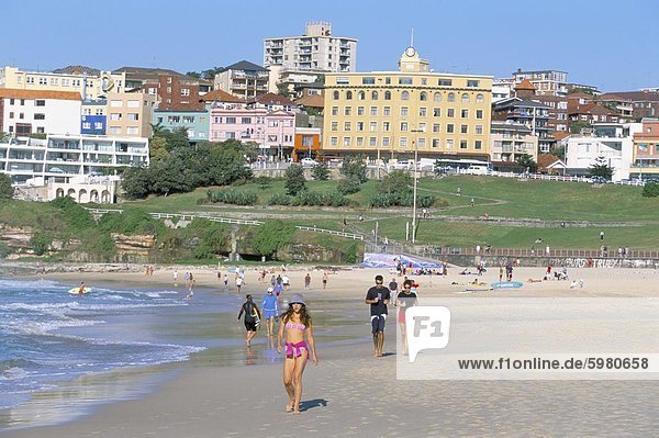 Morgengymnastik am Bondi Beach Sydney New South Wales Australien Pazifik
