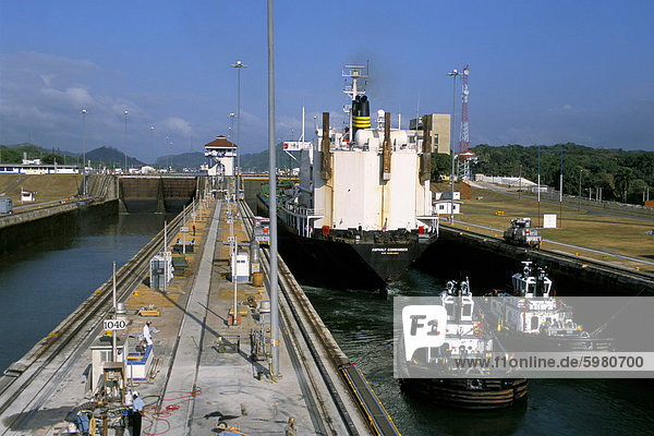 Miraflores Locks  Panamakanal  Panama  Mittelamerika