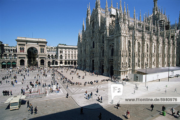Piazza del Duomo  Milan  Italy  Europe