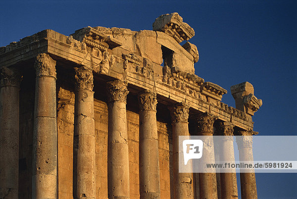 Römische Tempel des Bacchus  Baalbek  UNESCO World Heritage Site  Libanon  Naher Osten