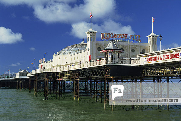 Brighton Pier  East Sussex  England  Vereinigtes Königreich  Europa