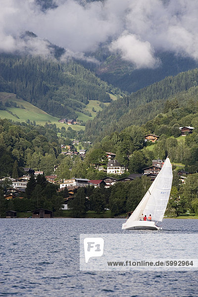 Sailing boat on lake  Zell am See  Austria  Europe