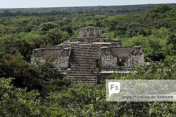 Der Oval-Palast  Maya-Ruinen  Ek Balam  Yucatan  Mexiko  Nordamerika
