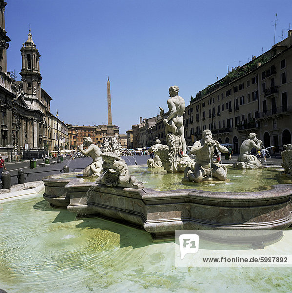 Brunnen  Piazza Navona  Rom  Latium  Italien  Europa