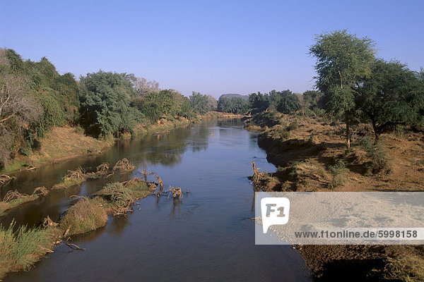 Luvuvhu Fluss  Nebenfluss des Limpopo River  Nordspitze der Krüger National Park  Südafrika  Afrika