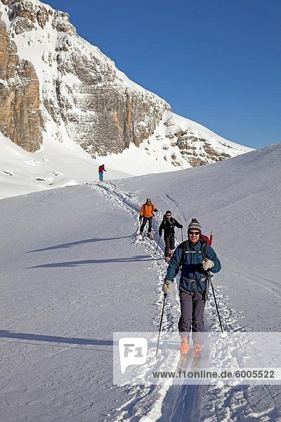 Ski Touren  Skitouren in den Dolomiten  Piz Boe  Ostalpen  Bozen  Südtirol  Italien  Europa
