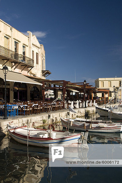 Alten venezianischen Hafen  Rethymno  Kreta  griechische Inseln  Griechenland  Europa