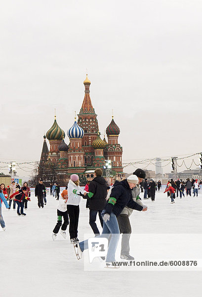 Ice skating in Red Square  UNESCO World Heritage Site  Moscow  Russia  Europe
