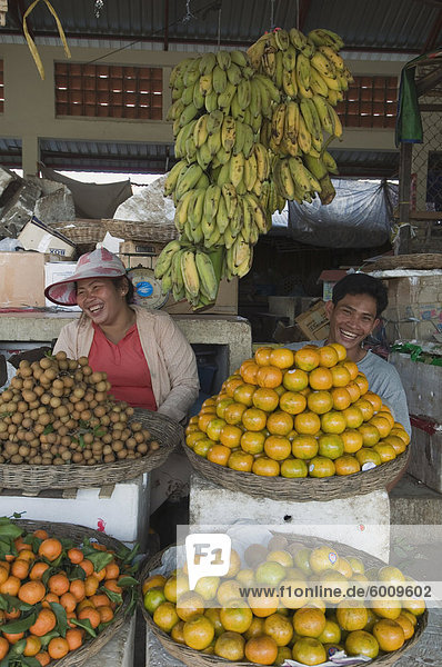 Markt in Kompong Thom  Kambodscha  Indochina  Südostasien  Asien