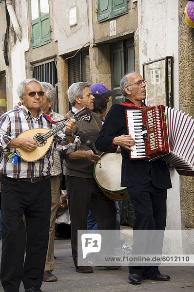 Wandernde Musiker  Santiago De Compostela  Galicien  Spanien  Europa