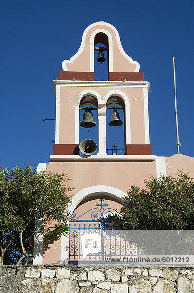 Kirche Glockenturm  Fiskardo  Kefalonia (Cephalonia)  Ionische Inseln  Griechenland  Europa