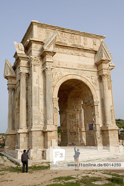 Bogen des Septimius Severus  Leptis Magna  UNESCO World Heritage Site  Libyen  Nordafrika  Afrika