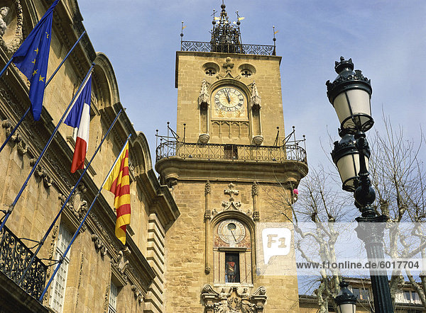 Rathaus und Uhrturm  Aix de Provence  Provence  Frankreich  Europa