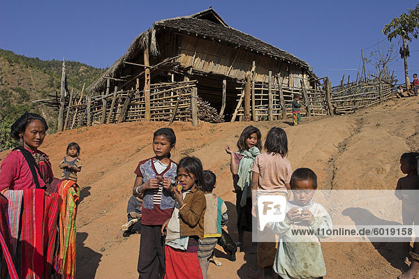 Children in Ann Village  Kengtung (Kyaing Tong)  Shan state  Myanmar (Burma)  Asia