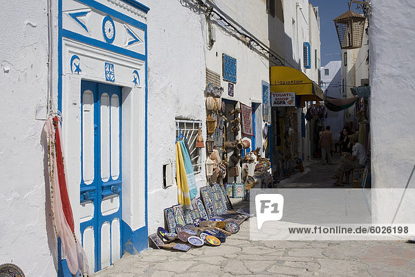 Straße in der Altstadt (Medina)  Hammamet  Tunesien  Nordafrika  Afrika