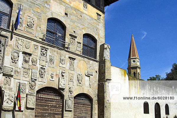 Palazzo Pretorio und Dome Glockenturm  Arezzo  Toskana  Italien  Europa