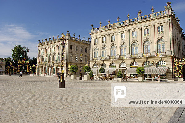 Place Stanislas  früher Place Royale  gebaut von Stanislas Leszczynski  König von Polen im 18. Jahrhundert  UNESCO Weltkulturerbe  Nancy  Meurthe et Moselle  Lothringen  Frankreich  Europa
