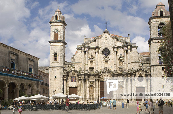 Catedral de San Cristobal  Plaza De La Catedral  Habana Vieja (Altstadt)  Havanna  Kuba  Westindische Inseln  Mittelamerika