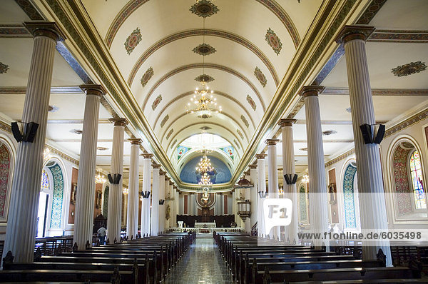 Inside the Metropolitana Cathedral  San Jose  Costa Rica  Central America