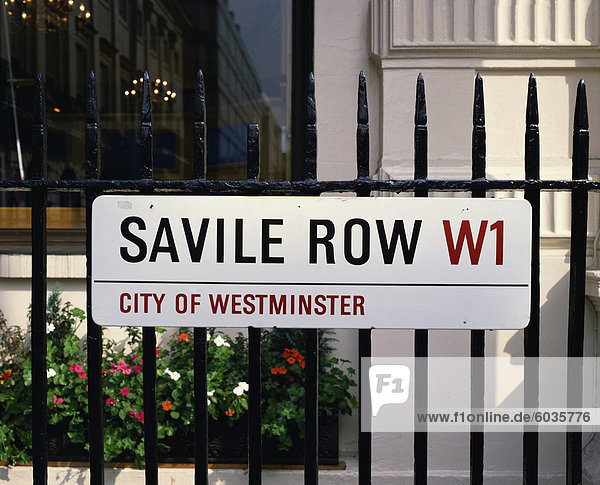 Savile Road  Straßenschild  London  England  Vereinigtes Königreich  Europa
