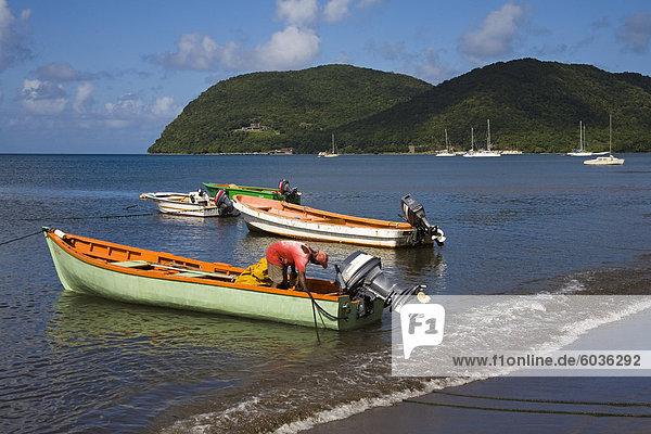Fischerboote  Prince Rupert Bay  Portsmouth  Dominica  kleine Antillen  Inseln über dem Winde  Westindien  Caribbean  Mittelamerika