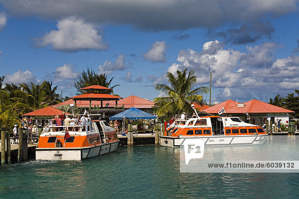 Kreuzfahrt Schiff Angebote  Princess Cays  Insel Eleuthera  Bahamas  Karibik  Mittelamerika