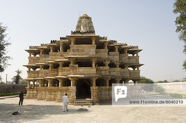 Shiva-Tempel aus dem 10. Jahrhundert  in der Nähe von Dungarpur  Rajasthan  Indien  Asien