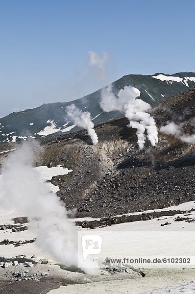 Steaming fumaroles  Mt Asahi-dake  Hokkaido  Japan