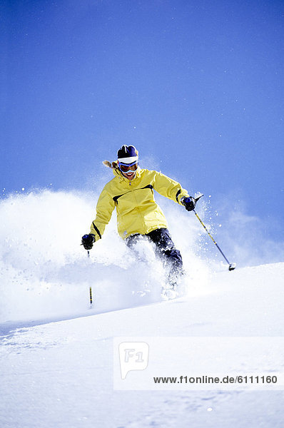 Frau  Berg  Skisport