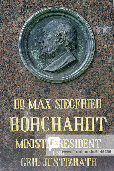 Grabmal Max Siegfried Borchardt  1815 - 1880  deutscher Politiker und Diplomat  Dorotheenstädtischer Friedhof  Berlin  Deutschland  Europa